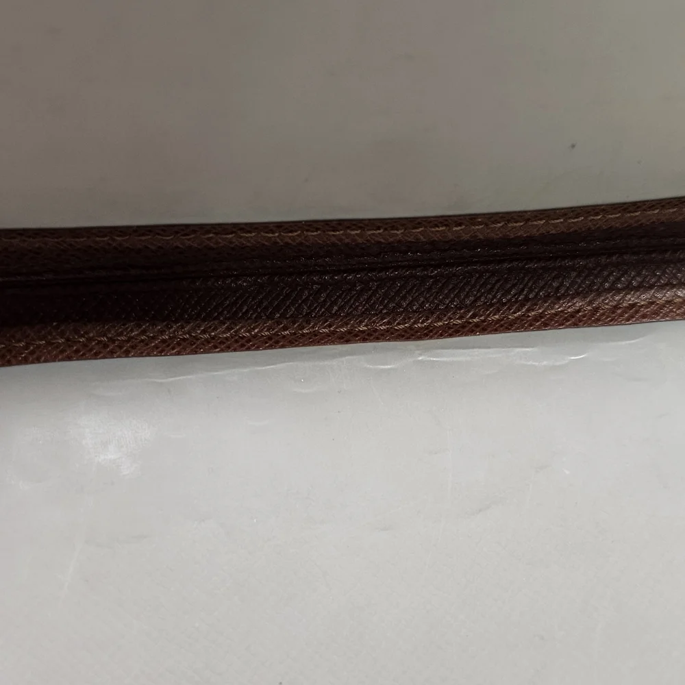 Louis Vuitton Vintage Taiga Leather Passport Holder Unisex With COA